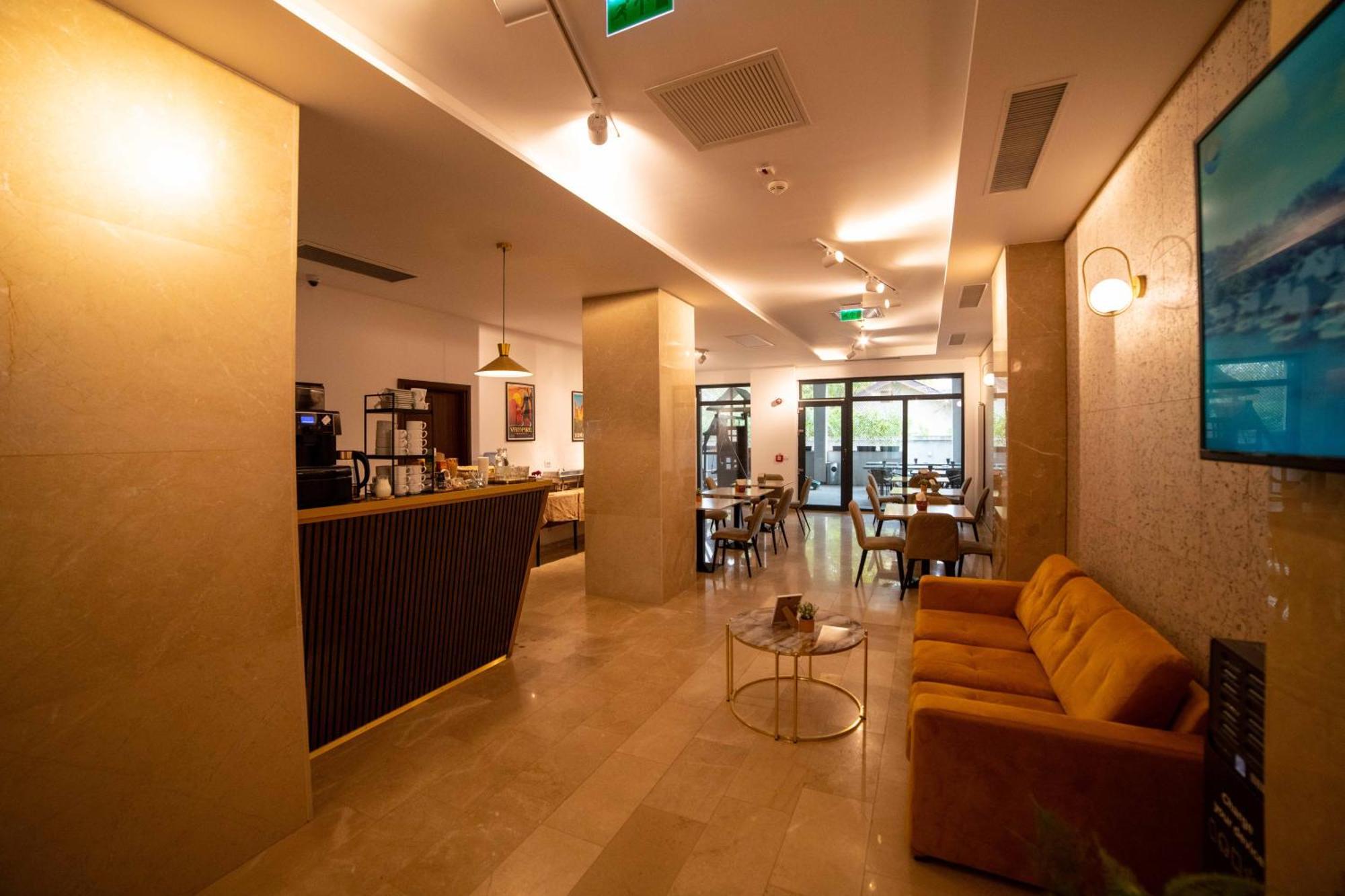 Aparthotel Bucharest Airport Accomodation Otopeni Exterior foto
