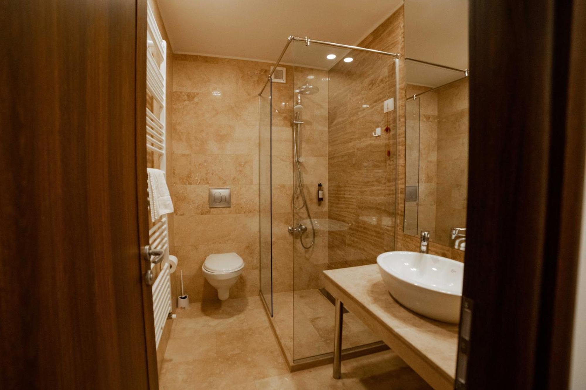 Aparthotel Bucharest Airport Accomodation Otopeni Exterior foto